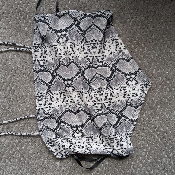 Papaya Tops - Snakeskin halter top /tie I'm back